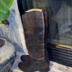 Frye BOOTS